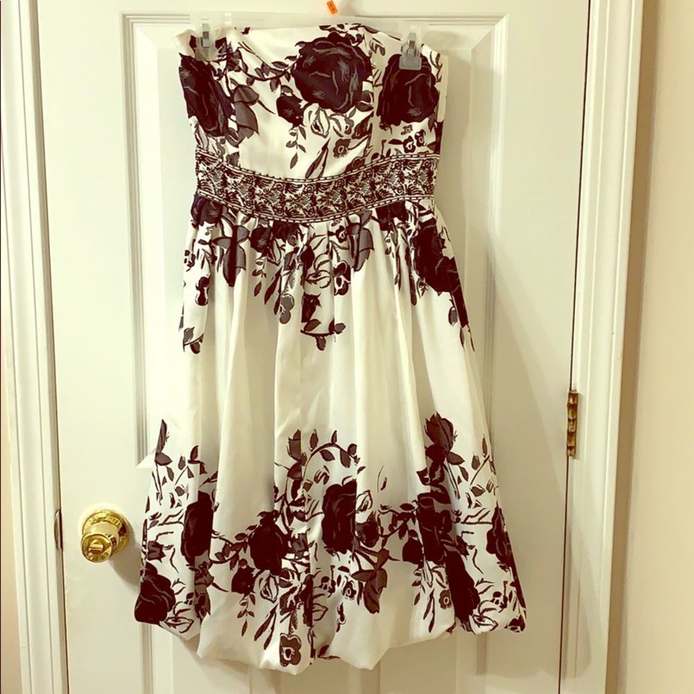 Black And White Strapless Flower Dress